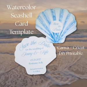 Op de afbeelding: Twee schelpvormige kaarten met blauwe aquarel details. Eén kaart bevat de tekst Save the Date. De andere kaart toont de tekst Save the Date for the wedding of Jenny & Kyle, 07.23.2027, Positano, Italy, en formal invitation to follow.