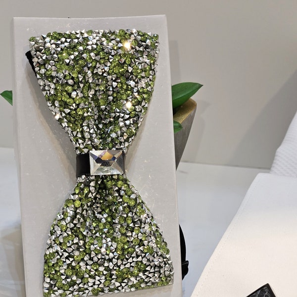 Men's Luxury Green Glitter Bow Tie