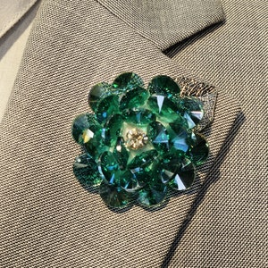 Men's Hunter Green  Crystal flower Brooch Pin lapel