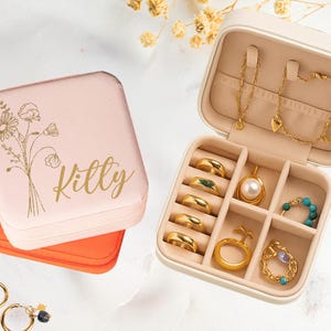 personalized jewelry box Custom Jewelry Boxes Bridesmaid Jewelry Box Travel Jewelry Case, Custom Name Jewelry box