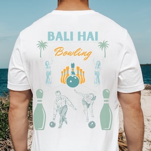 Vintage style tropical tshirt, 50s style tshirt, Retro tropical tshirt, Vintage tshirt, Hawaii shirt, Bowling tshirt, Retro shirt, 60s shirt