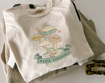 Mushroom Goblincore shirt, Botanical Shirt, Hippie Shirt, Mushroom Shirt, Nature Shirt, Vintage plant shirt, Groovy Mushroom, Mushroom Gift