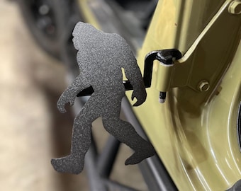 Bigfoot foot pegs