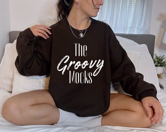 Gildan 18000 Mockup Dark Chocolate Sweatshirt Mock Brown Oversized Model Mockup Gildan Sweatshirt Mock 18000 Lifestyle Mock Crewneck Mockup