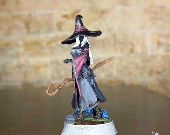 Miniatura de Recluse - Figura / Figura coleccionable de Elden Ring: Nightreign / Estatua de resina pintada a mano / Varios tamaños disponibles