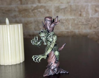 Iron Maiden Fear of the Dark Figurine | Hand-Painted Resin Statue