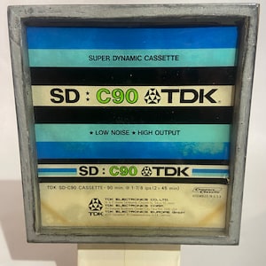 TDK SD: arte em fita C90 em branco
