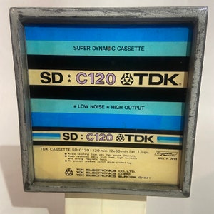 TDK SD: C120 blanco tape art