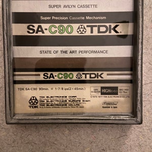 Arte em fita virgem TDK SA-C90