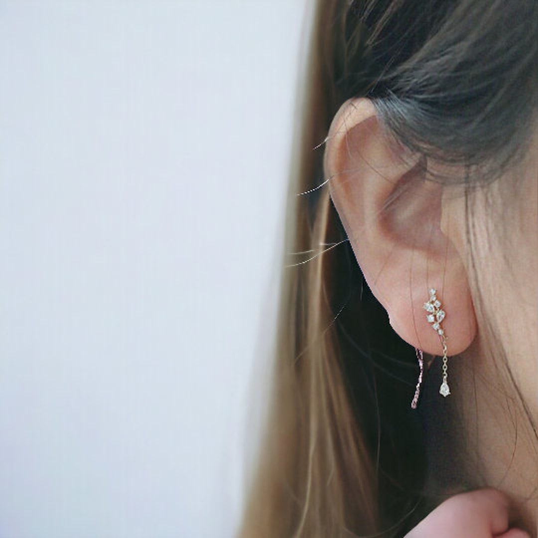 Ohrringe Mit Kette Zum Oberen Ohr Gold Ohrstecker Ohrringe, Frauen Glänzende Gold Ohrringe, Kette Vintage