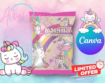 Puede incluir: Bolsa de regalo para fiesta de unicornio rosa y morado con un unicornio sosteniendo un cupcake y el texto "Sophia 7th Birthday".