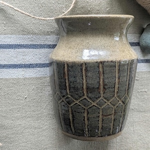 Studio pottery pot with diamond pattern