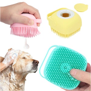 Pet Bath Silicone Brush, Massage for a comfortable bath.