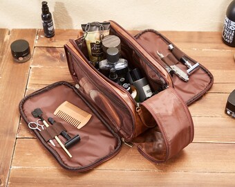 Personalized Toiletry Bag Custom Leather Dopp Kit Bag Groomsman Shaving Kit Groomsmen Proposal Gift Mens Wedding Gift Toiletry Bag For Dad