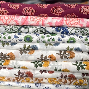 Tecido de algodão com estampa floral boho feita à mão, têxtil indiano, 112 cm de largura, vendido por metro.