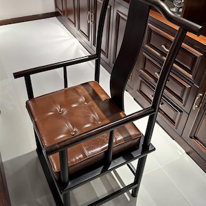 Artificial leather chair cushion, leather chair cushion, custom size, multi-color options, anti-pollution.
