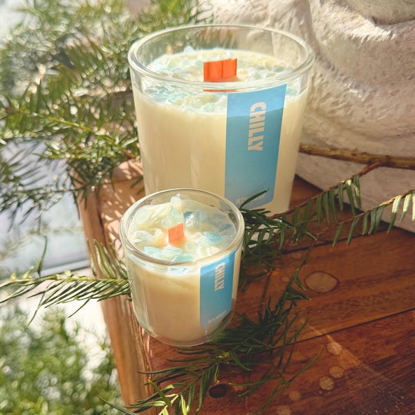 Chilly Aura Aquamarine Crystal Candle | Christmas & Holiday | 12oz | 60hr Burn Time