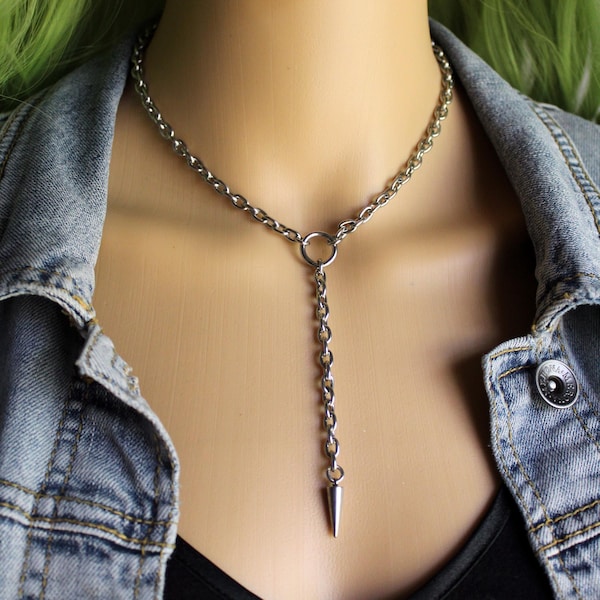 Collar largo con colgante de acero inoxidable y punta puntiaguda: joyería de estilo punk gótico alternativo de 30 a 76 cm.