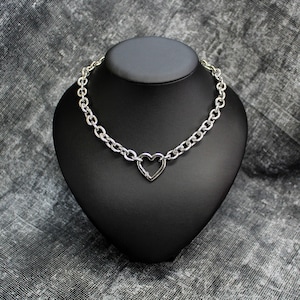 Chunky Chain Heart Clip Necklace, Punk Necklace, Punk Jewelry, Punk Choker, Industrial Necklace, Alt Jewelry, Goth Necklace, Grunge Jewelry