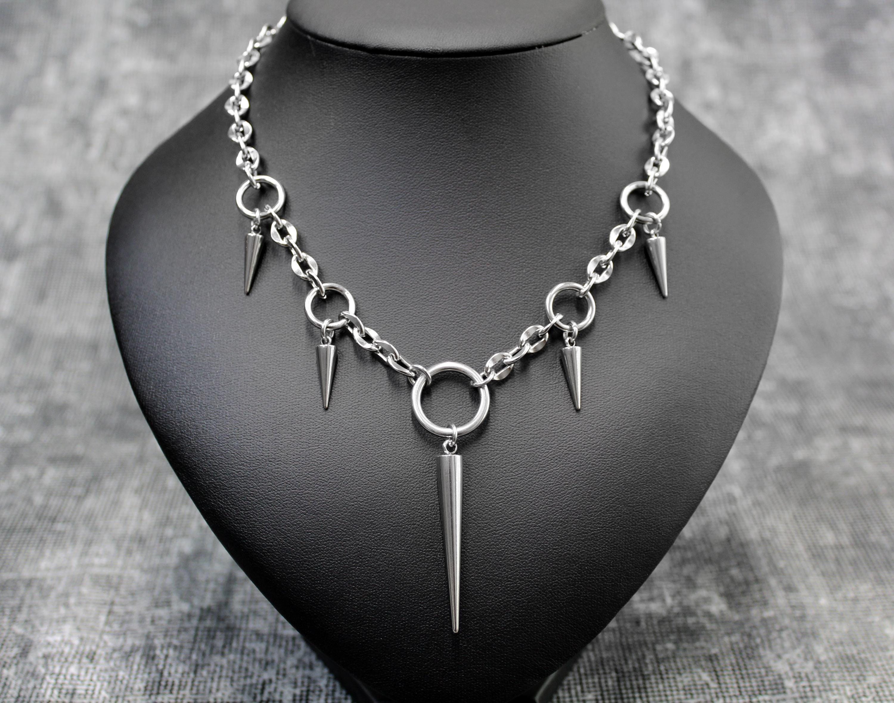 【chainmail】spike O-ring necklace grunge O Ring Necklace With Spike - Etsy