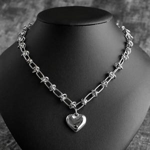 Barbed Wire Heart Chain Necklace, Punk Jewelry, Goth Jewelry, Grunge Jewelry, Alt Jewelry, Chain Necklace, Layering Chain, Alt Necklace