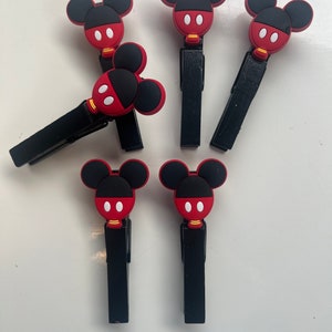 Cheer spirit pins MICKEY alert !!! ALMOST sold out before summit