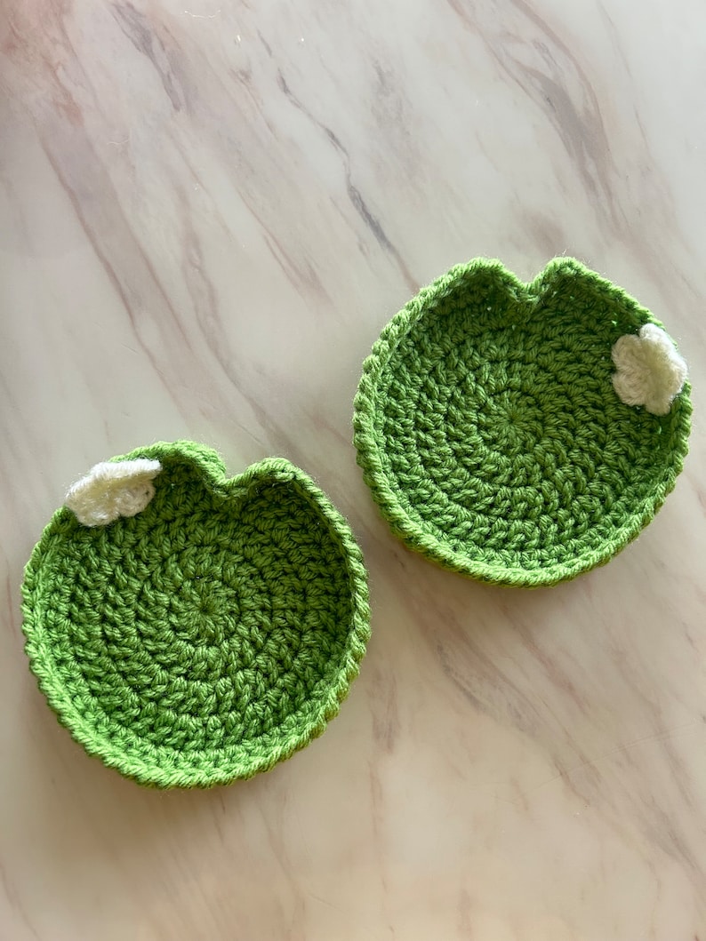 CrocheterKim Lily Pad Coasters