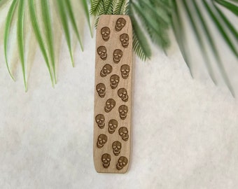 Engraved Maple Wood Skull Skeleton Bookmark, Reading Accessory