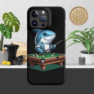 Hai spielt Billard auf einem Billardtisch, Cartoon wie Hai, Snap Case für iPhone®, Pool Shark