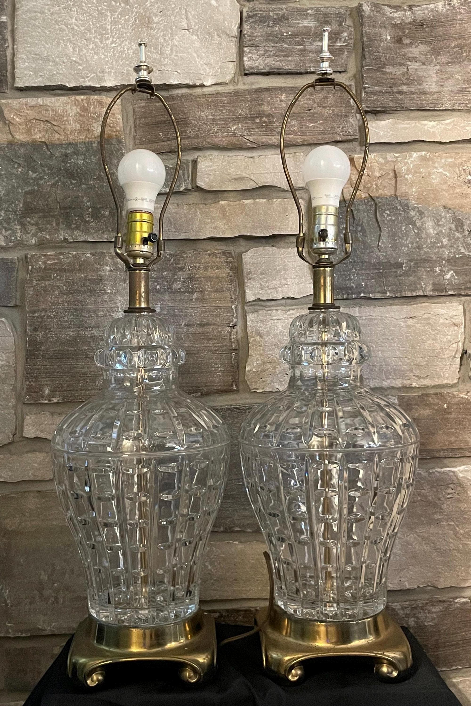Heavy 1960s Pair of Waterford-Style Cut Glass Ginger Jar Shaped Table Lamps with Brass Base. Working. Vintage Preowned