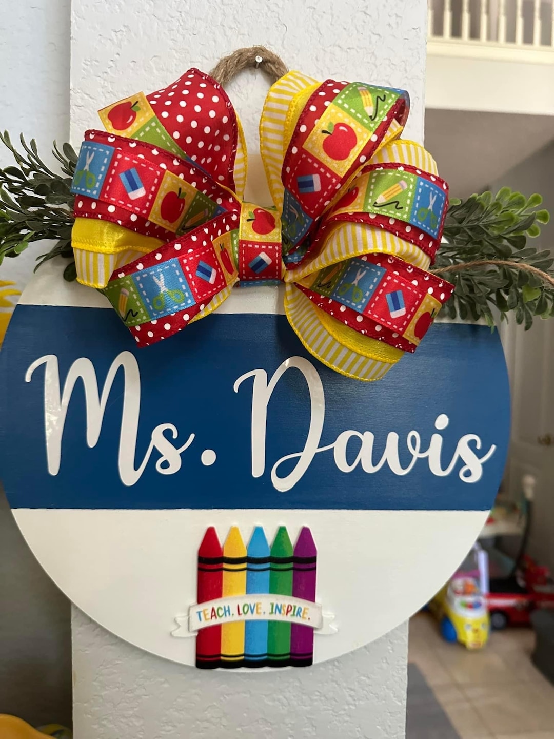 Custom Teacher Classroom Sign: Vibrant Colors, Bow & Greenery - Etsy