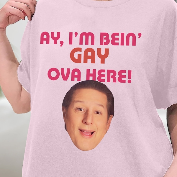 Anthony Atamanuik Shirt, Kaz Wwdits Spoilers Ay I'm Bein Gay Ova Here Shirt, Trendy Shirt, Anthony Atamanuik Sean Rinaldi Sweatshirt, Hoodie