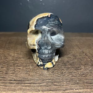 Volcano Agate Skull