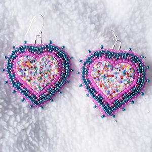 Heart Earrings, Beaded Heart Earrings, glitter heart earrings, Valentine&#39;s day earrings