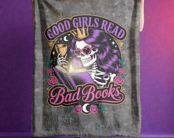 Gothic Skeleton Reading Blanket: Dark Romance Reader Gift.