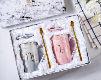 Mr Mrs Mug Cup, Wedding Anniversary Gift for Couples, Ceramic, Coffee Cups with Lids and Spoons, Engagement Gift Box, Bridal Shower Present