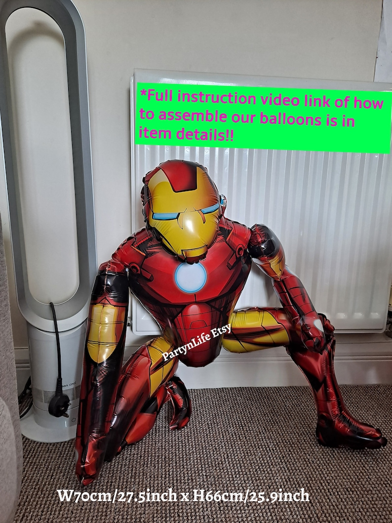 Puede incluir: Un gran globo inflable de Iron Man rojo y dorado. El globo mide 70 cm de ancho y 66 cm de alto. *&iexcl;Enlace de video de instrucciones completo sobre c&oacute;mo ensamblar nuestros globos est&aacute; en los detalles del art&iacute;culo!!* PartynLife Etsy