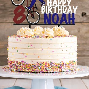 BMX / Stunt Bike Themed JEDE Farbe Personalisierte benutzerdefinierte PLASTIC Cake Topper