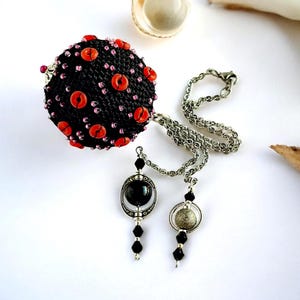 ADHD sensory toy Skin picking ball fidget spinner backpack charm Dermatillomania Tactile relief crochet balls calming anxiety help gift.