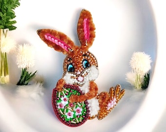 Easter bunny pin, Bunny brooch pin for animal lover gift, Beaded rabbit brooch for bunny gifts, Embroidered beaded animal brooch.