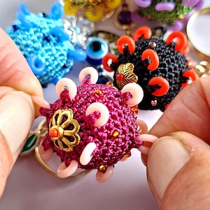 Crochet Fidget Keychain, Skin Picking Discreet Sensory Ball, Stress Relief ADHD Gift