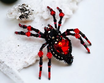 Beaded spider brooch, Brooch gothic for Good luck gifts, Crystal spider brooch goth gifts for her, Insect brooch Arachnid for spooky gifts.