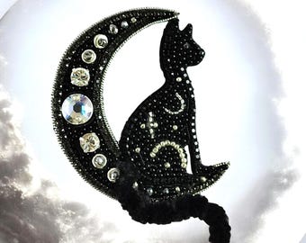 Crescent moon pin Black cat on moon lunar jewelry Dark aesthetic gothic inspired gift Beaded brooch celestial pin Christmas present.