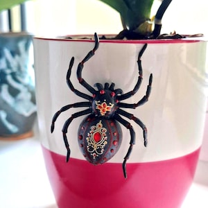Versatile Gothic Spider Figurine, Flower Pot Hugger, Quirky Windowsill Decor, 3d Insect