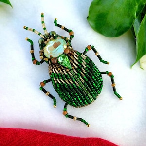 Green Beaded Beetle Brooch: Handcrafted Insect Pin