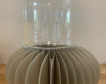 Windlicht zu Papierkranz Sockel verschiedene Größen & Farben mit Glas Windlicht Papiersockel Waben