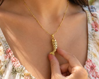3D Articulated Fish Necklace, Luck Fish Pendant, Trendy Jewelry for Women