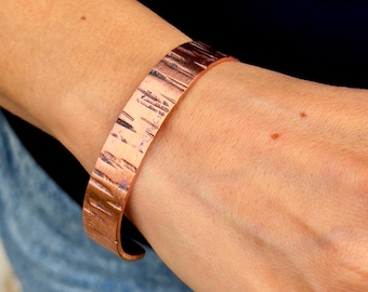 Handgemachte gehämmert Kupfer Linie Armreif, personalisierte Schmuck Geschenk