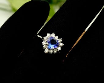 Frauen Natürlicher Tansanit 14K Weißgold Ring: Herzform Hochzeitsschmuck