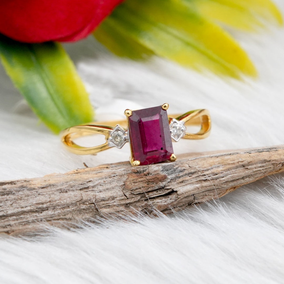 Emerald Cut Ruby & Diamond 14K Gold Ring: July Birthstone - Etsy